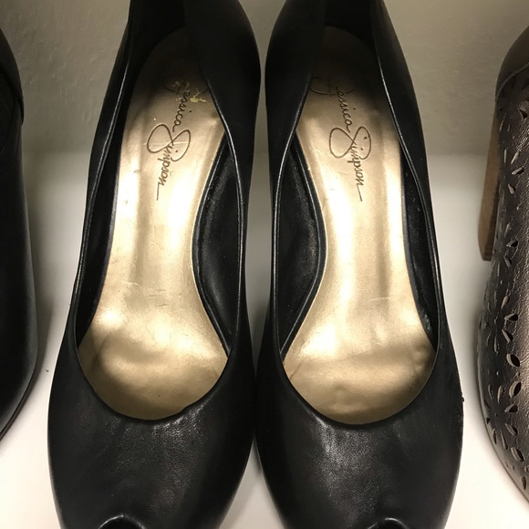 Jessica Simpson peeptoe platform heels 👠 - Picture 3 of 5
